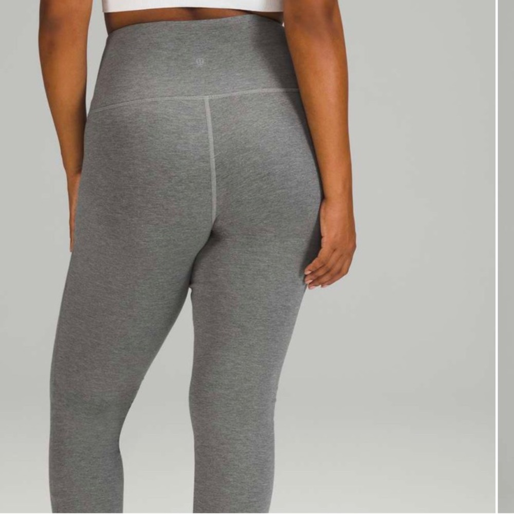NWT Lululemon Wunder Lounge Super-High-Rise Tight 28" Heathered Core Med… - Picture 3 of 10